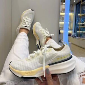 Zoom X3 Branco/Dourado